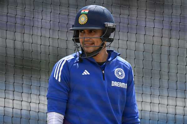 Don’t worry about the outside world: Tendulkar’s advice to Gill