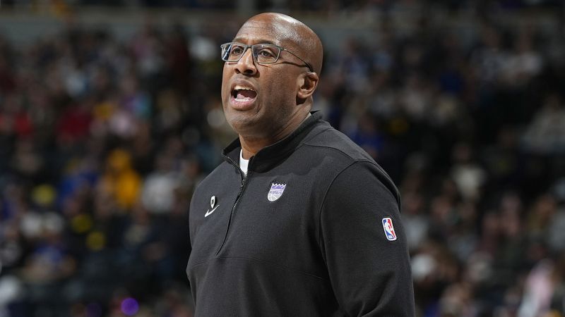New York Knicks hire Mike Brown as new head coach