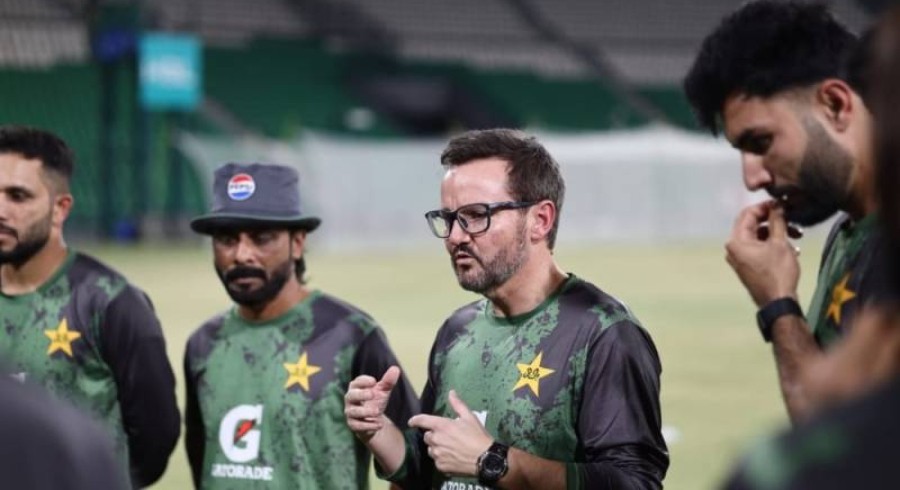 Don’t make kings make cricketers as Pakistan cricket faces cultural shift