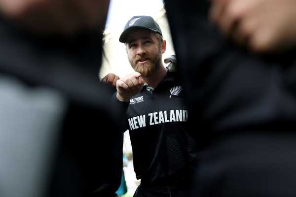 Kane Williamson, Devon Conway among five who agree NZC casual agreements