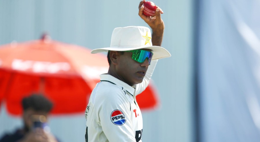 Noman Ali dents South Africa as they chase 277