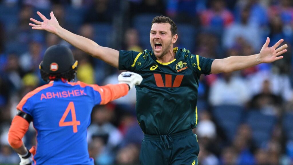 Australia vs India: Josh Hazlewood and Mitchell Marsh inspire four-wicket win for hosts in second T20I in Melbourne | Cricket News