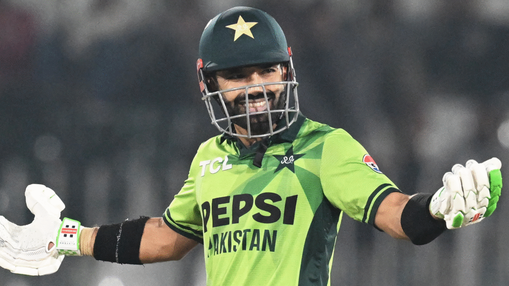 Pakistan sweeps ODI series thanks to twin half-centuries