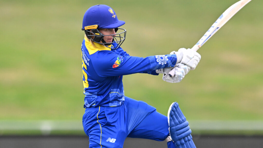 Meteors down Tigers in Villani’s milestone match