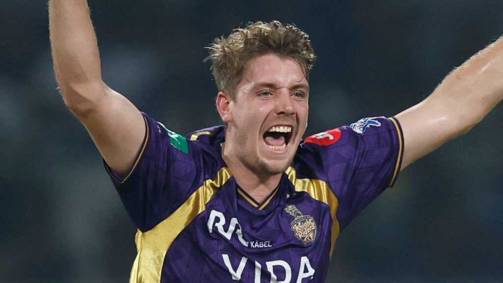 Green’s best bowling of IPL season fires KKR charge
