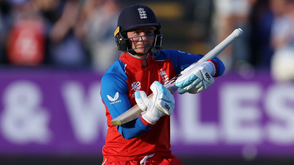 England’s warning shot after new mum Wyatt-Hodge’s record ton