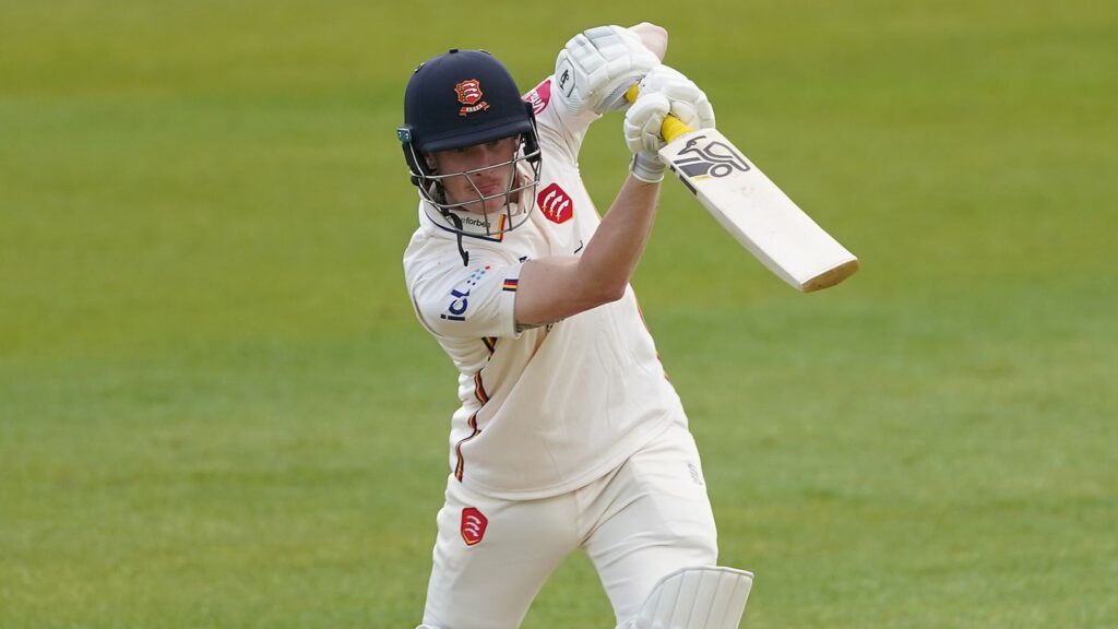 Rothesay County Championship: Jordan Cox celebrates elevation to England squad with unbeaten 184 in Essex’s clash with Leicestershire. | Cricket News