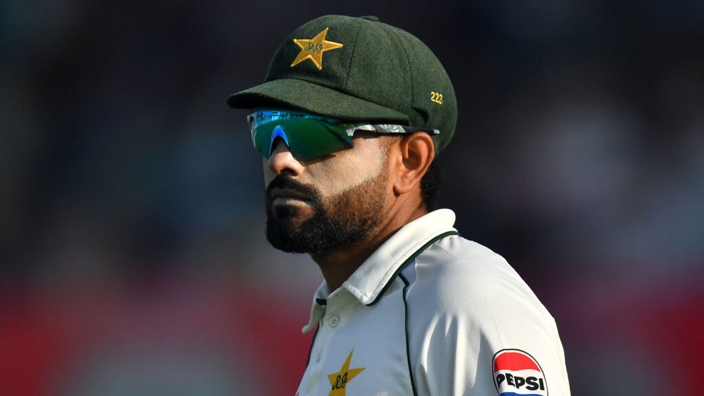Babar reinstated as Pakistan Test captain