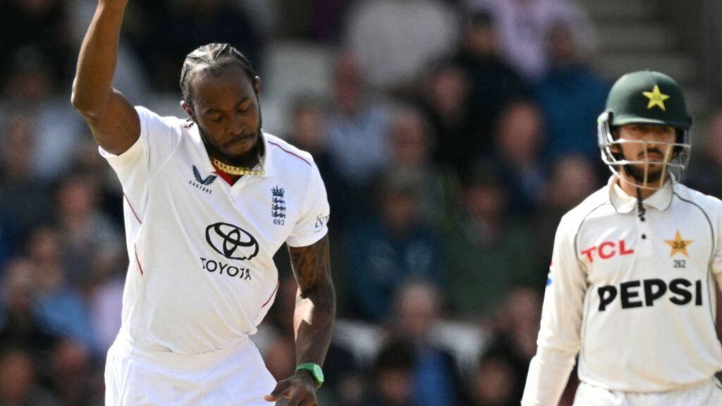 England thrash Pakistan inside three days as Joe Root’s second era as captain starts with innings win at Headingley | Cricket News